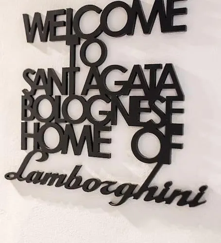 Harinero- Motor Valley - & Private サンターガタ・ボロニェーゼ