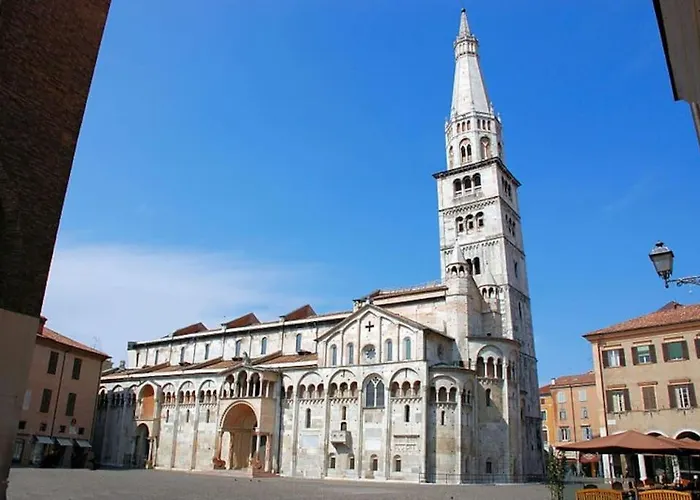 Harinero- Motor Valley - & Private